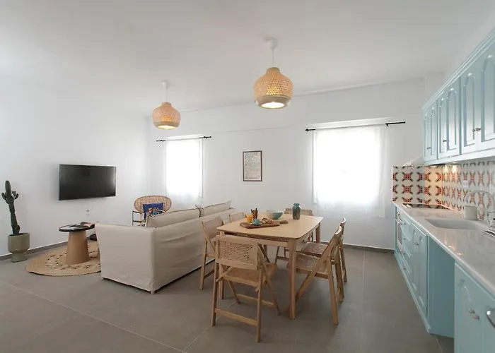 Casa De Sal Naxos City